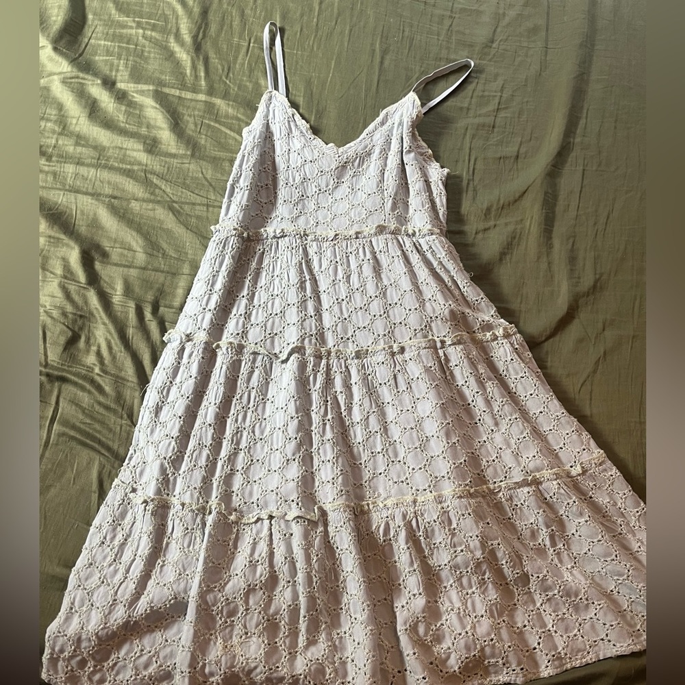 Dress - Picture 5 of 5
